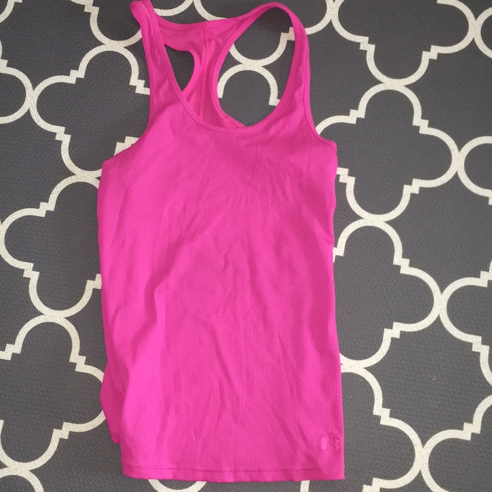 Worn once pink under armour tank